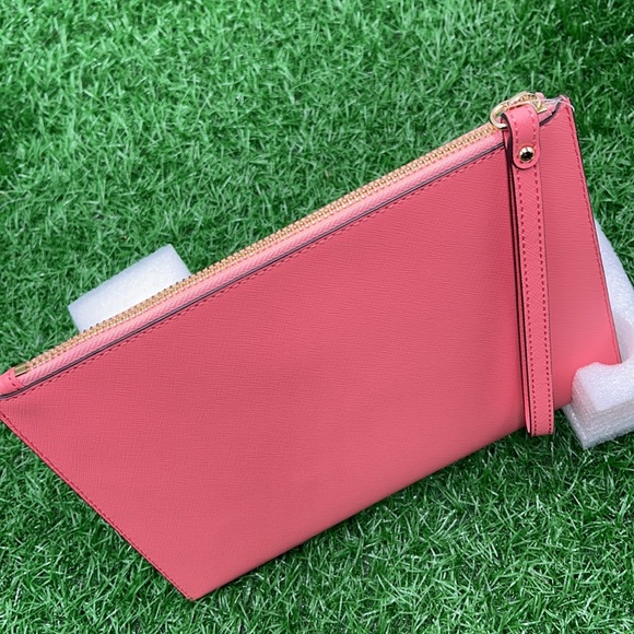 Michael Kors Jet Set Travel XL Zip Clutch Wristlet - Picture 11 of 16